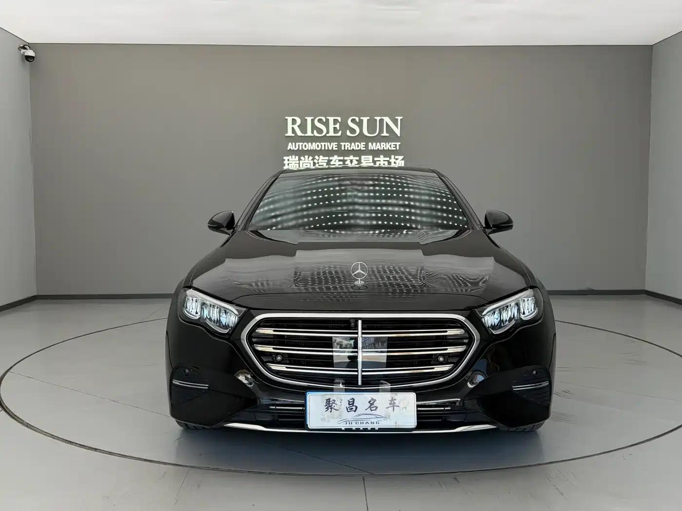 Mercedes-Benz E-Class 2024 E 300 L Fashion Edition — миниатюра 2