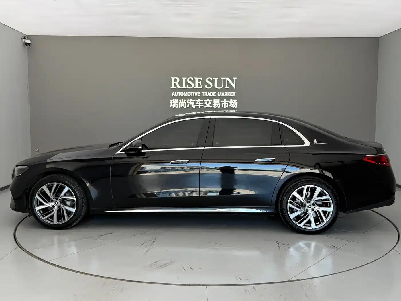 Mercedes-Benz E-Class 2024 E 300 L Fashion Edition — миниатюра 4