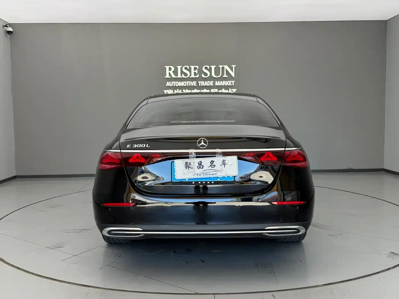 Mercedes-Benz E-Class 2024 E 300 L Fashion Edition — миниатюра 6