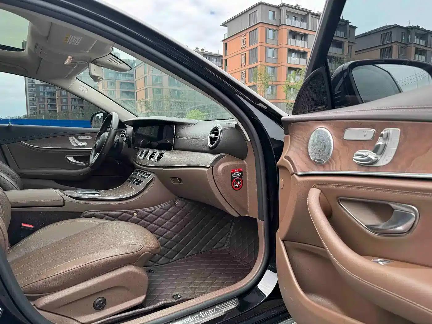 Mercedes-Benz E-Class 2019 Facelift E 300 L Luxury — миниатюра 4