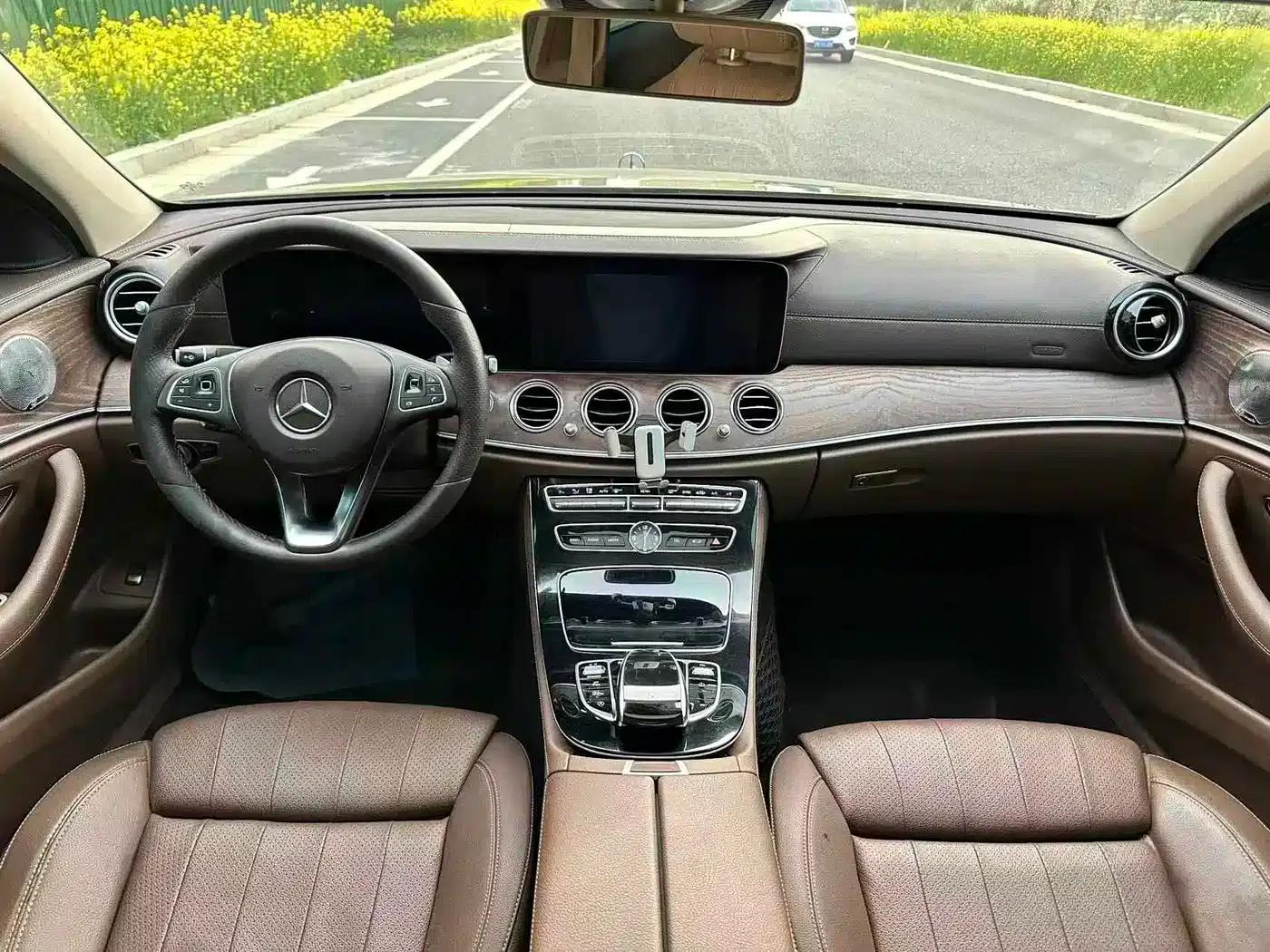 2016 Mercedes-Benz E-Class E 200 L — миниатюра 5