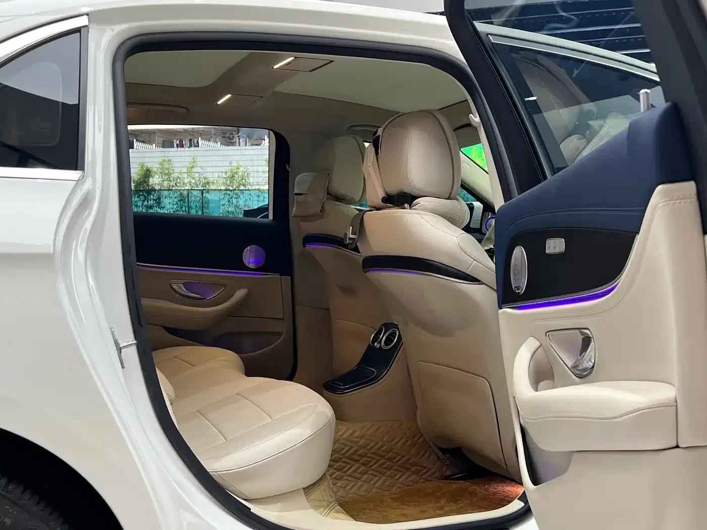 Mercedes-Benz E-Class 2021 E 300 L Fashion Edition — миниатюра 23