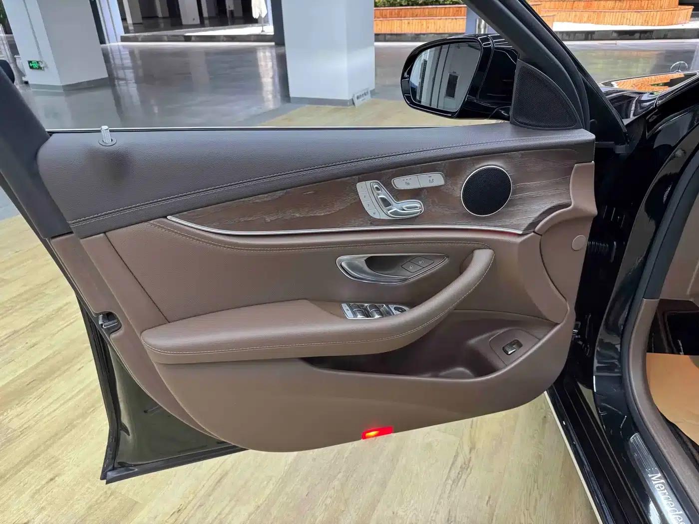 Mercedes-Benz E-Class 2021 E 300 L Fashion Edition — миниатюра 14