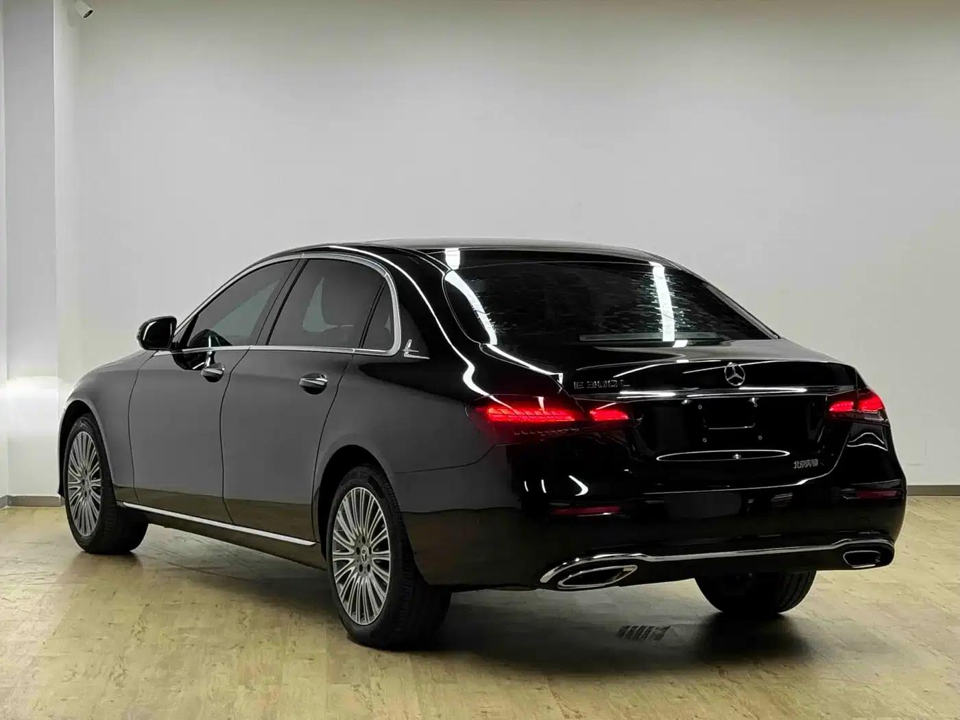Mercedes-Benz E-Class 2021 E 300 L Fashion Edition — миниатюра 8