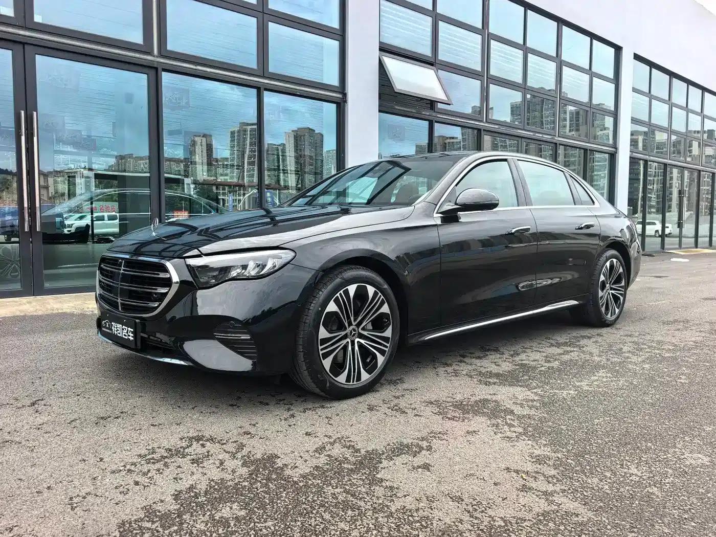 2026 Mercedes-Benz E-Class E 300 L Luxury — миниатюра 1