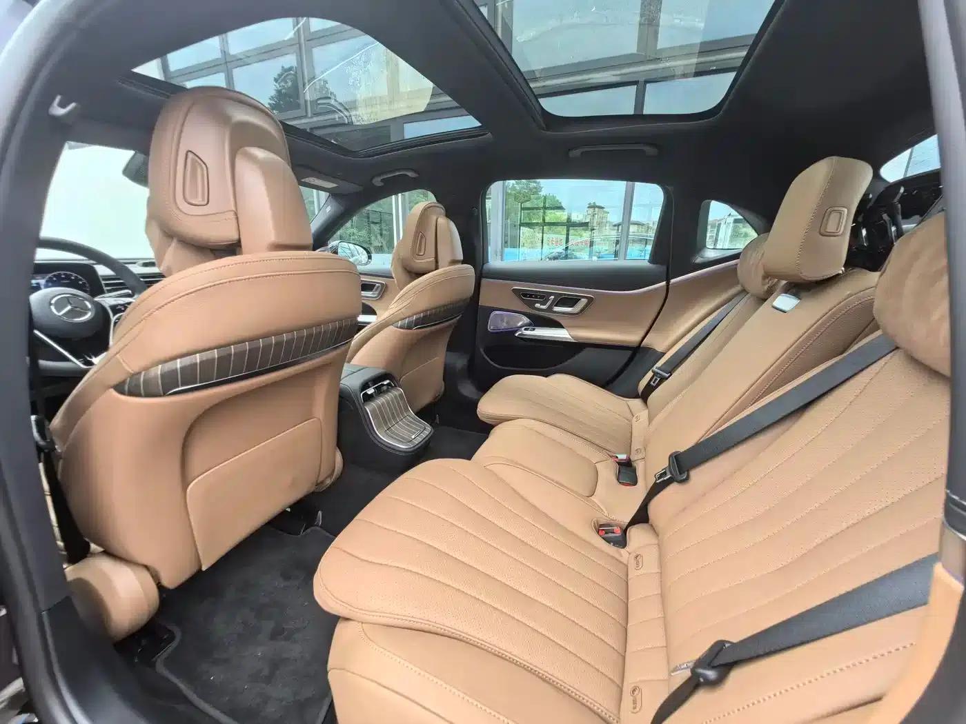 2026 Mercedes-Benz E-Class E 300 L Luxury — миниатюра 7