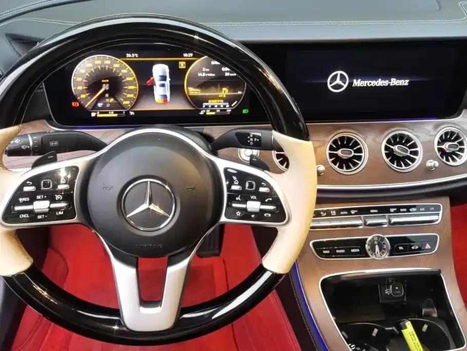Mercedes-Benz E-Class 2020 E 300 L Fashion Edition — миниатюра 12