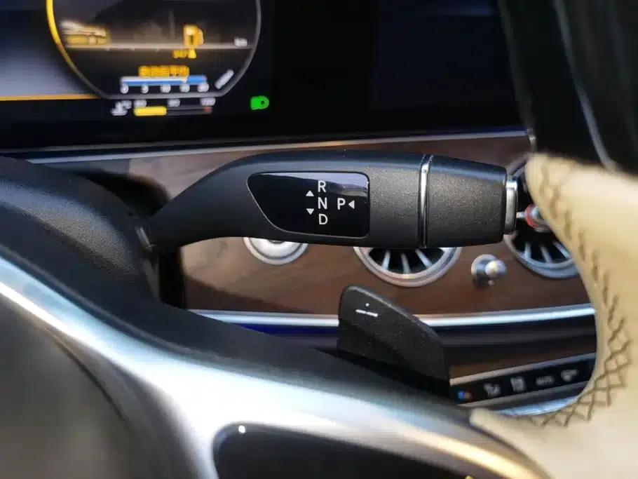Mercedes-Benz E-Class 2020 E 300 L Fashion Edition — миниатюра 16