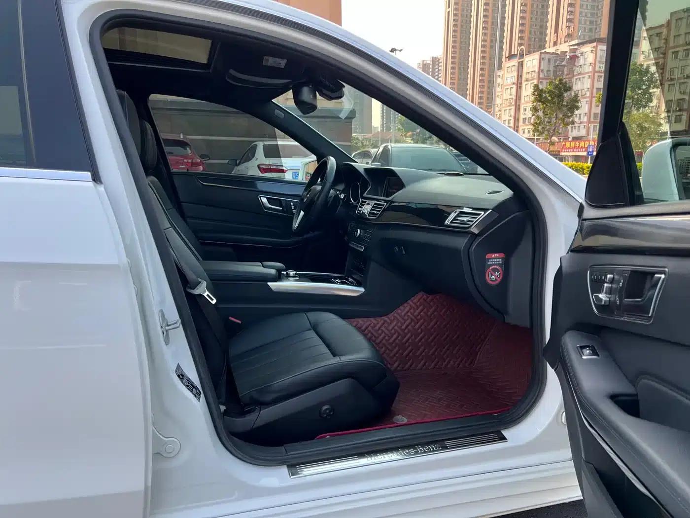 2015 Mercedes-Benz E-Class E 260 L Sport — миниатюра 11