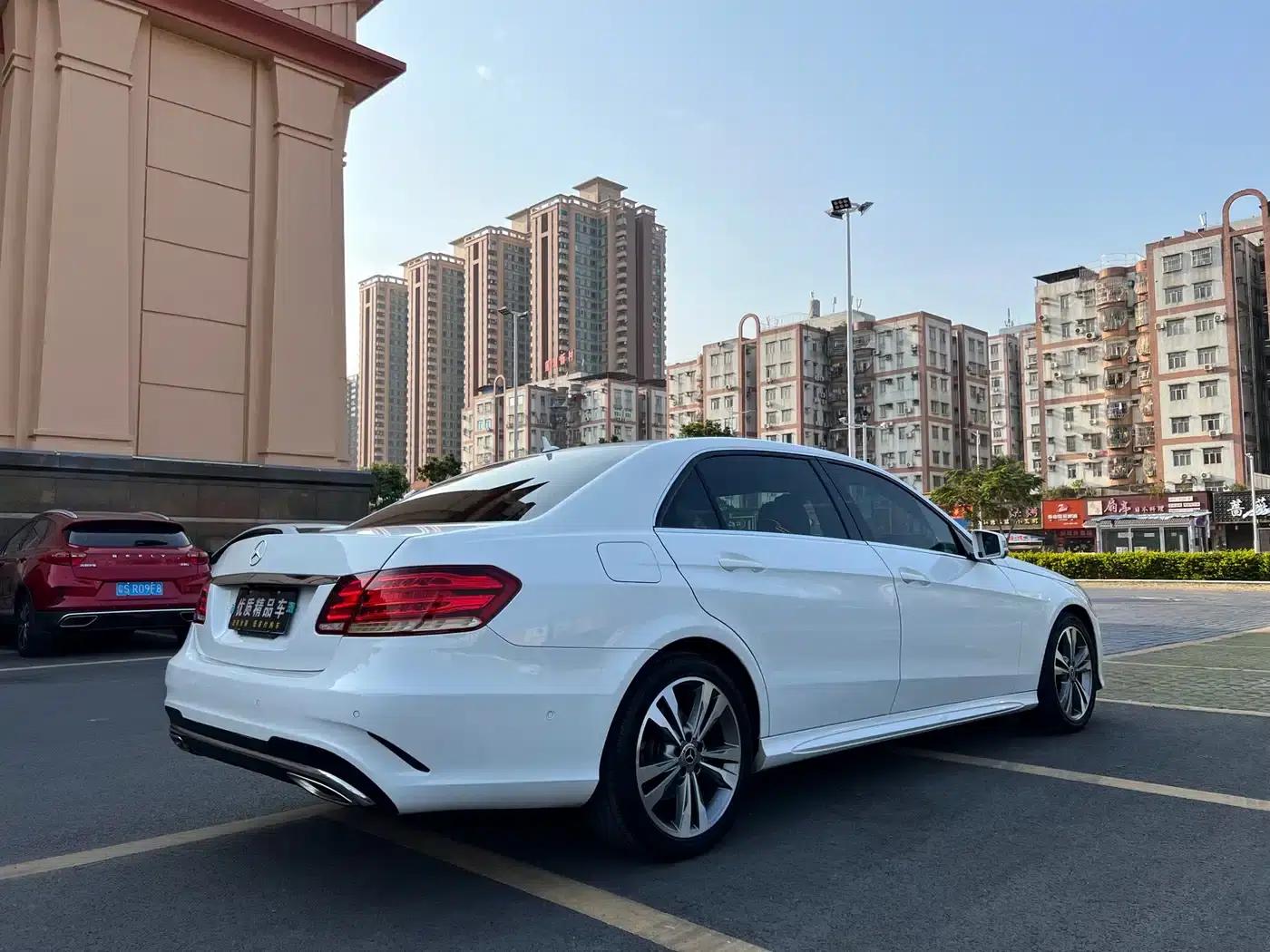 2015 Mercedes-Benz E-Class E 260 L Sport — миниатюра 4