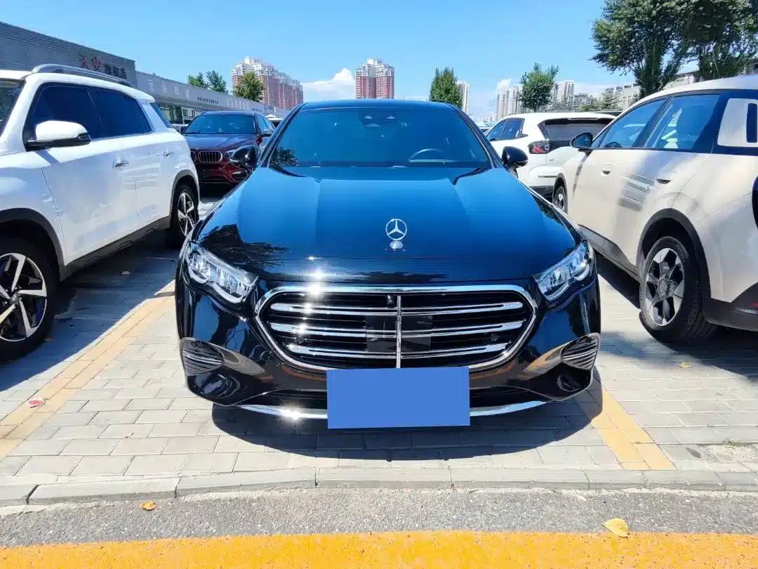 Mercedes-Benz E-Class 2024 Facelift E 300 L Fashion Model — миниатюра 2