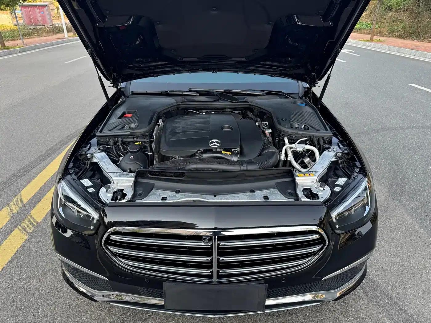 Mercedes-Benz E-Class 2022 E 300 L Fashion Edition — миниатюра 15