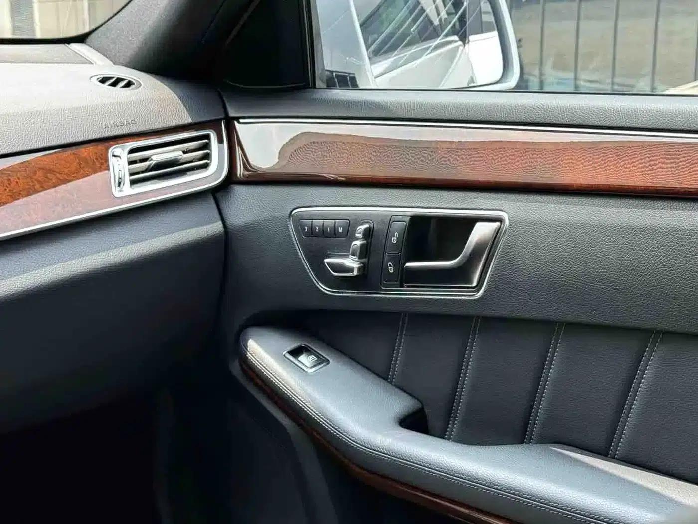 2014 Mercedes-Benz E-Class Facelift E 260 L Luxury — миниатюра 13