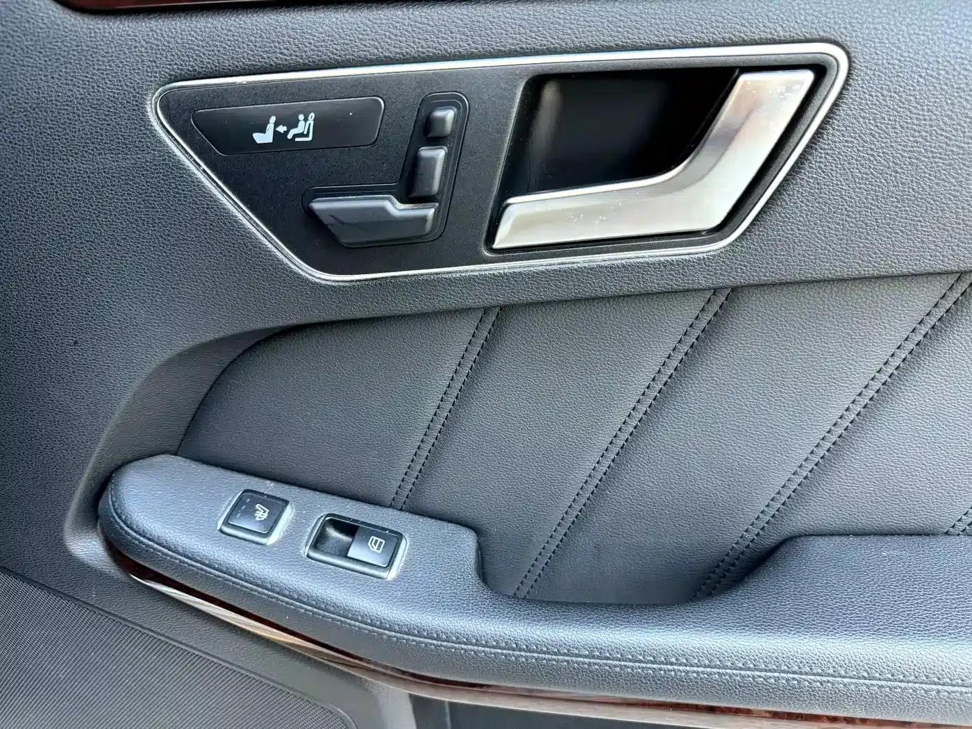 2012 Mercedes-Benz E-Class E 300 L Elegance — миниатюра 13