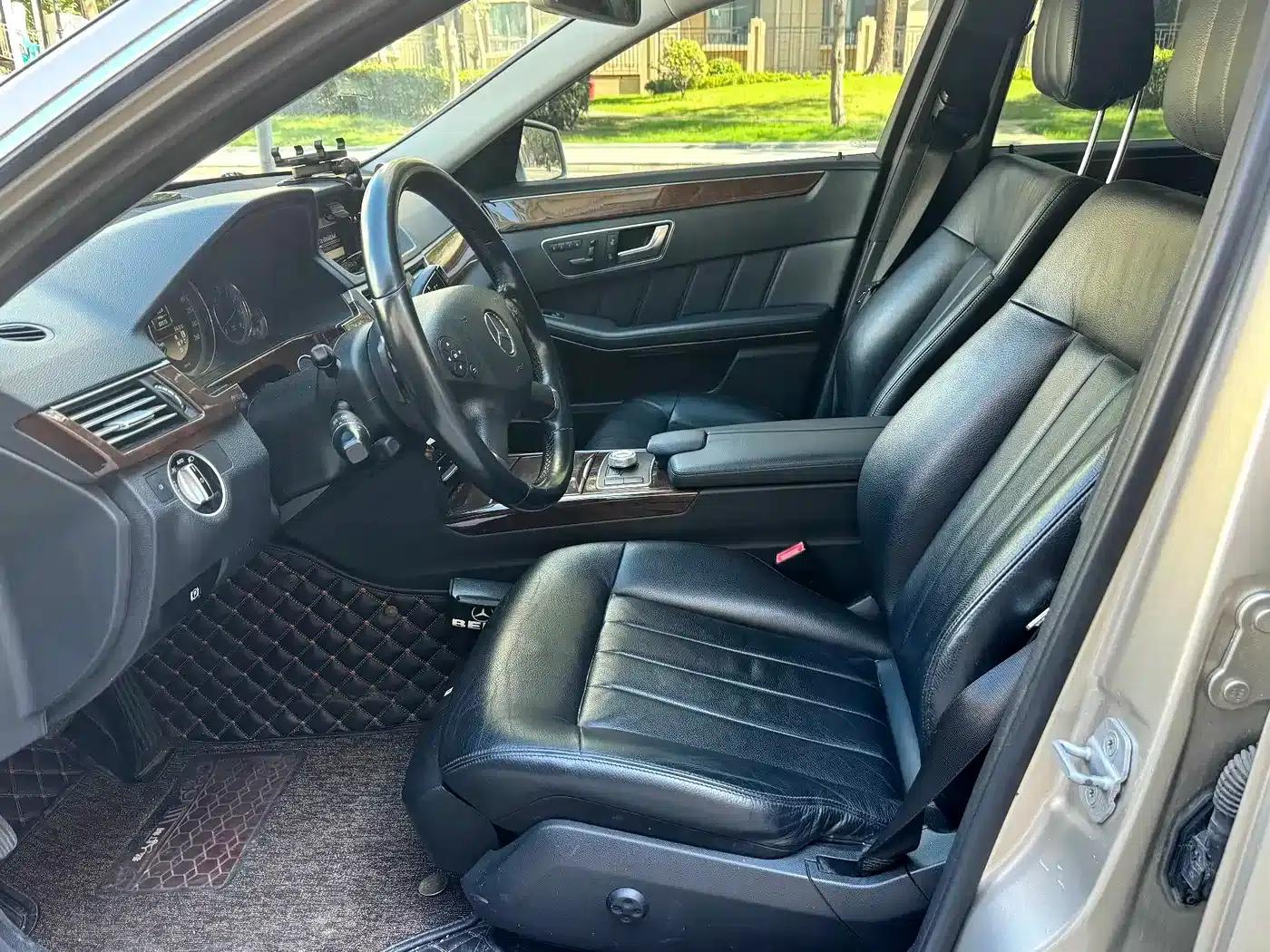2012 Mercedes-Benz E-Class E 300 L Elegance — миниатюра 17