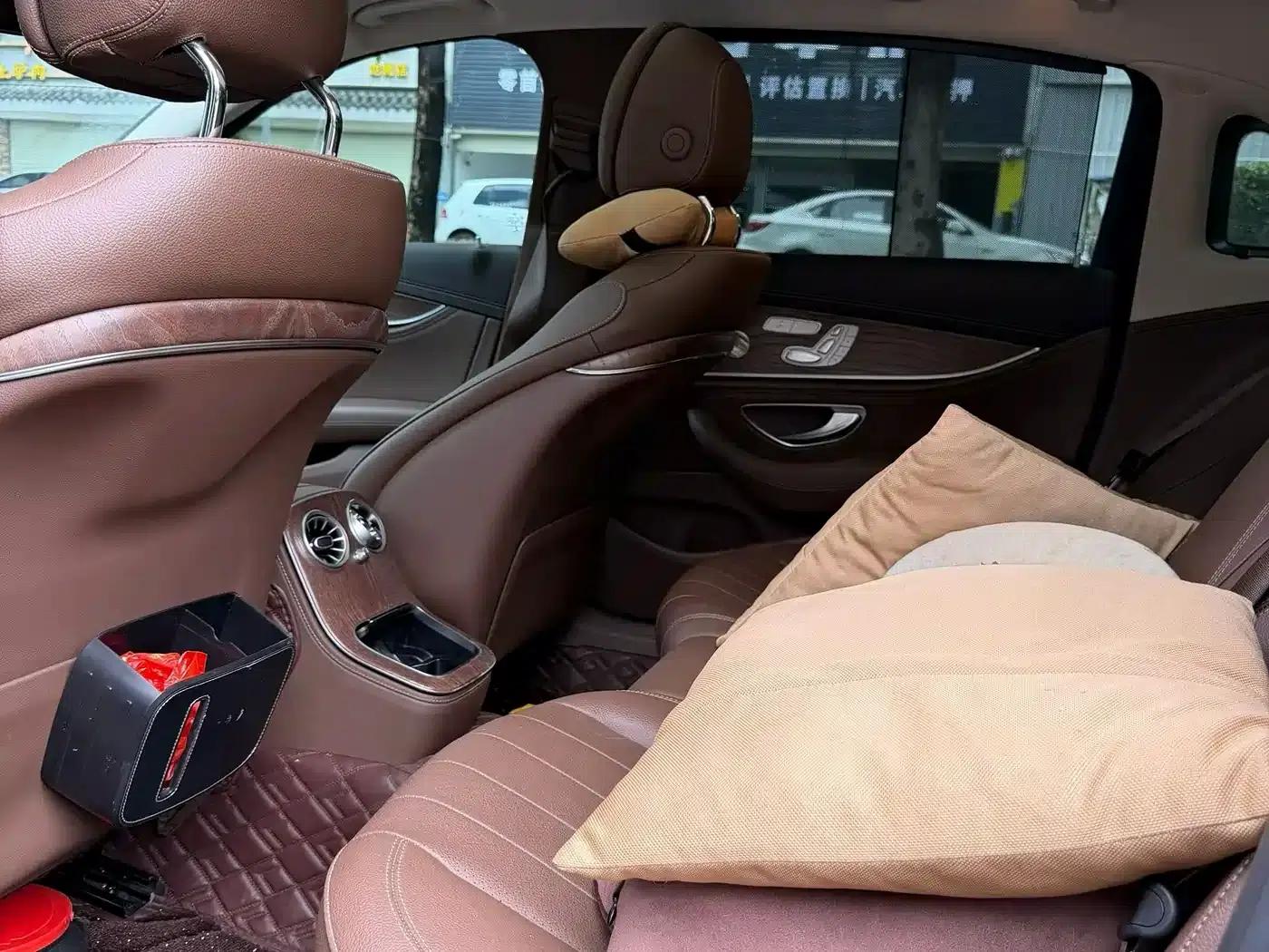 Mercedes-Benz E-Class 2022 E 300 L Sport Luxury — миниатюра 5