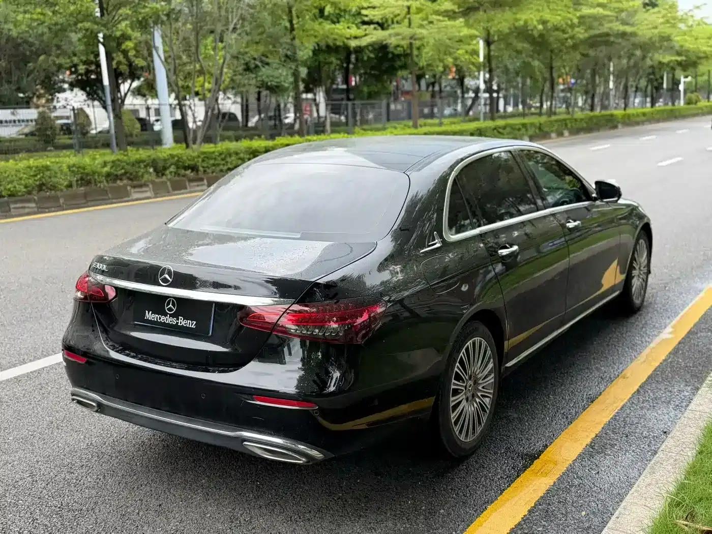 Mercedes-Benz E-Class 2022 E 300 L Sport Luxury — миниатюра 9