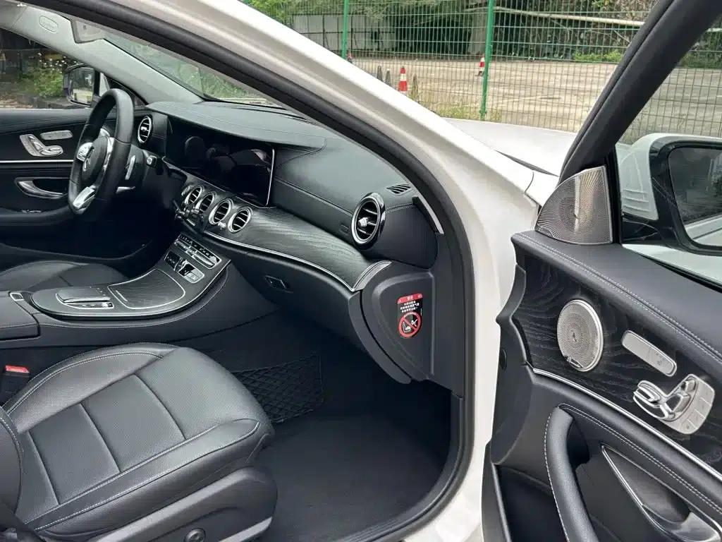 Mercedes-Benz E-Class 2019 E 300 L Sport Luxury — миниатюра 11
