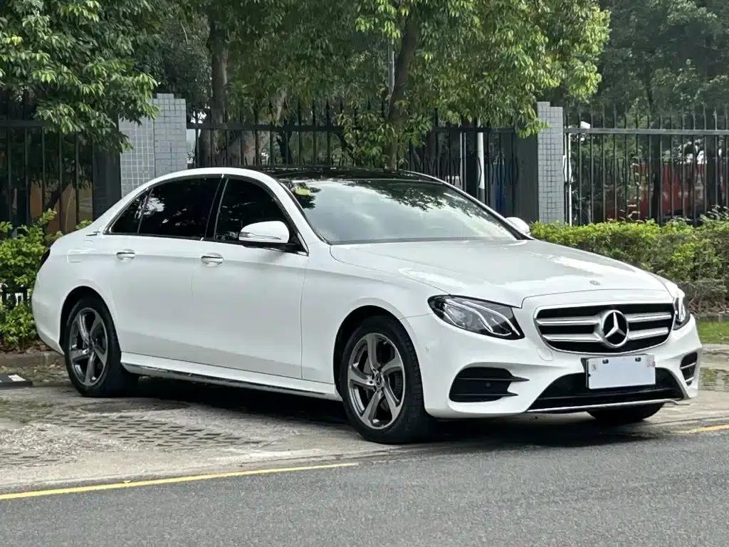 Mercedes-Benz E-Class 2019 E 300 L Sport Luxury — миниатюра 3