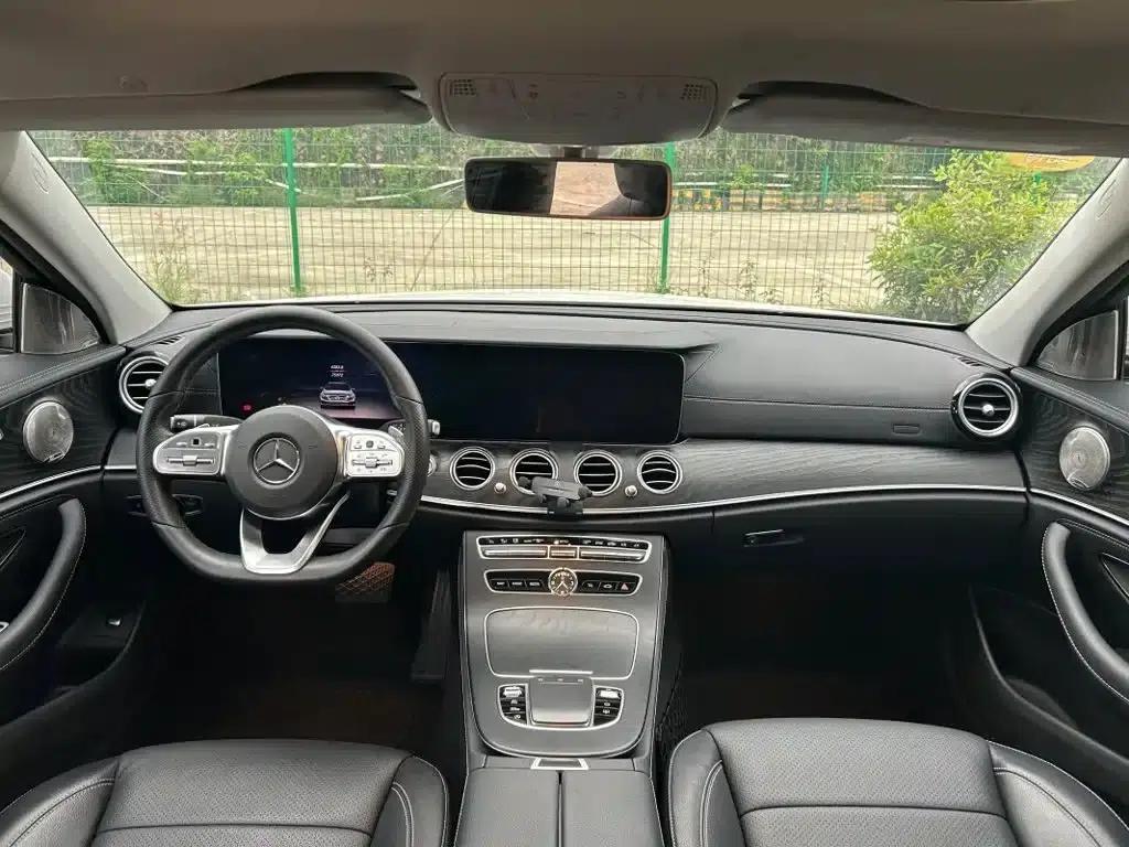 Mercedes-Benz E-Class 2019 E 300 L Sport Luxury — миниатюра 9