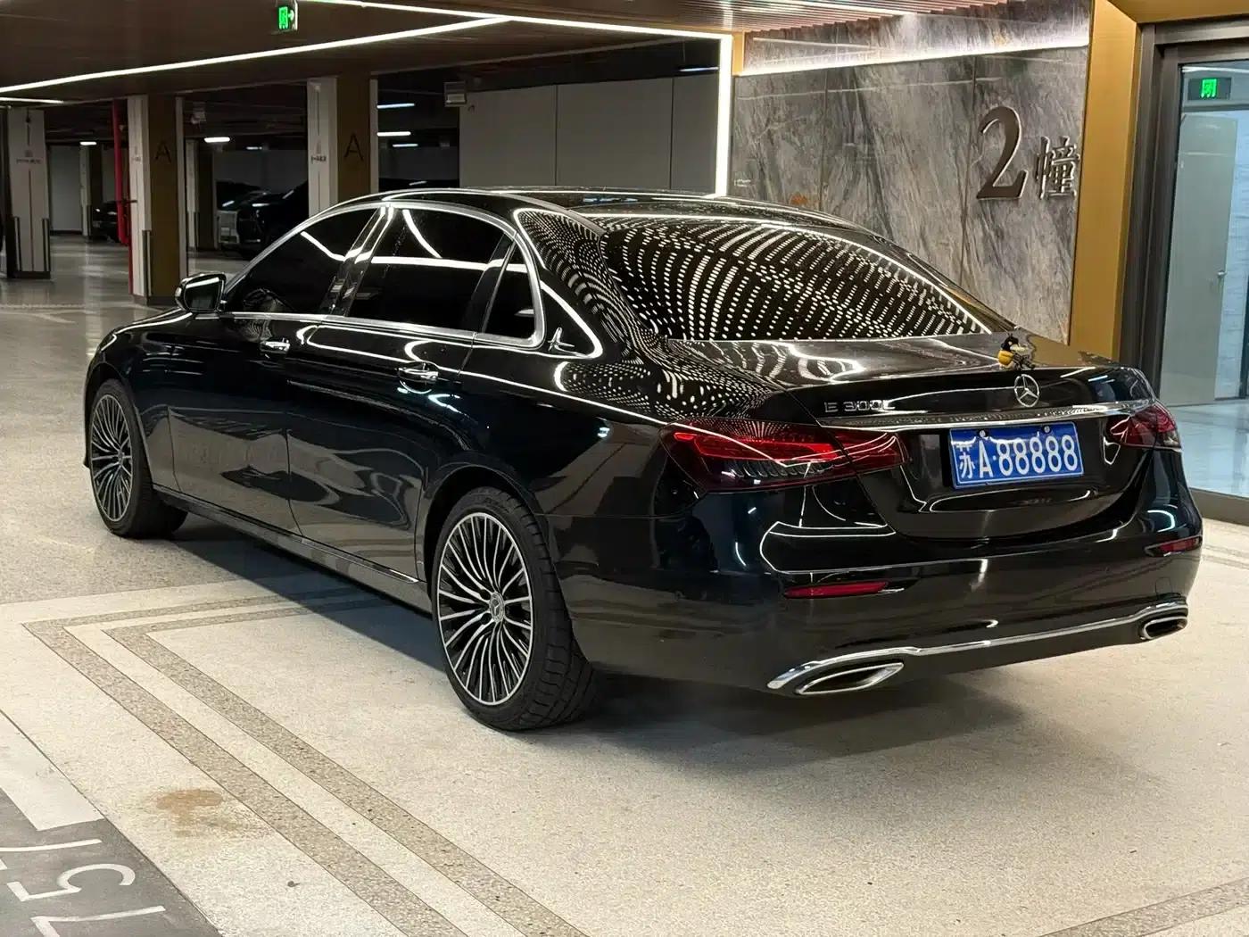 2019 Mercedes-Benz E-Class E 300 L Luxury — миниатюра 3