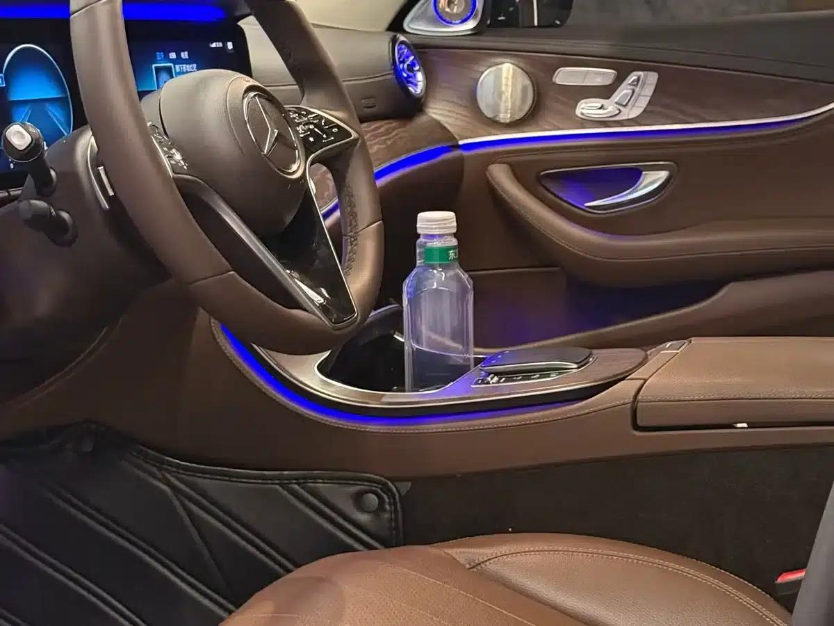 2019 Mercedes-Benz E-Class E 300 L Luxury — миниатюра 4