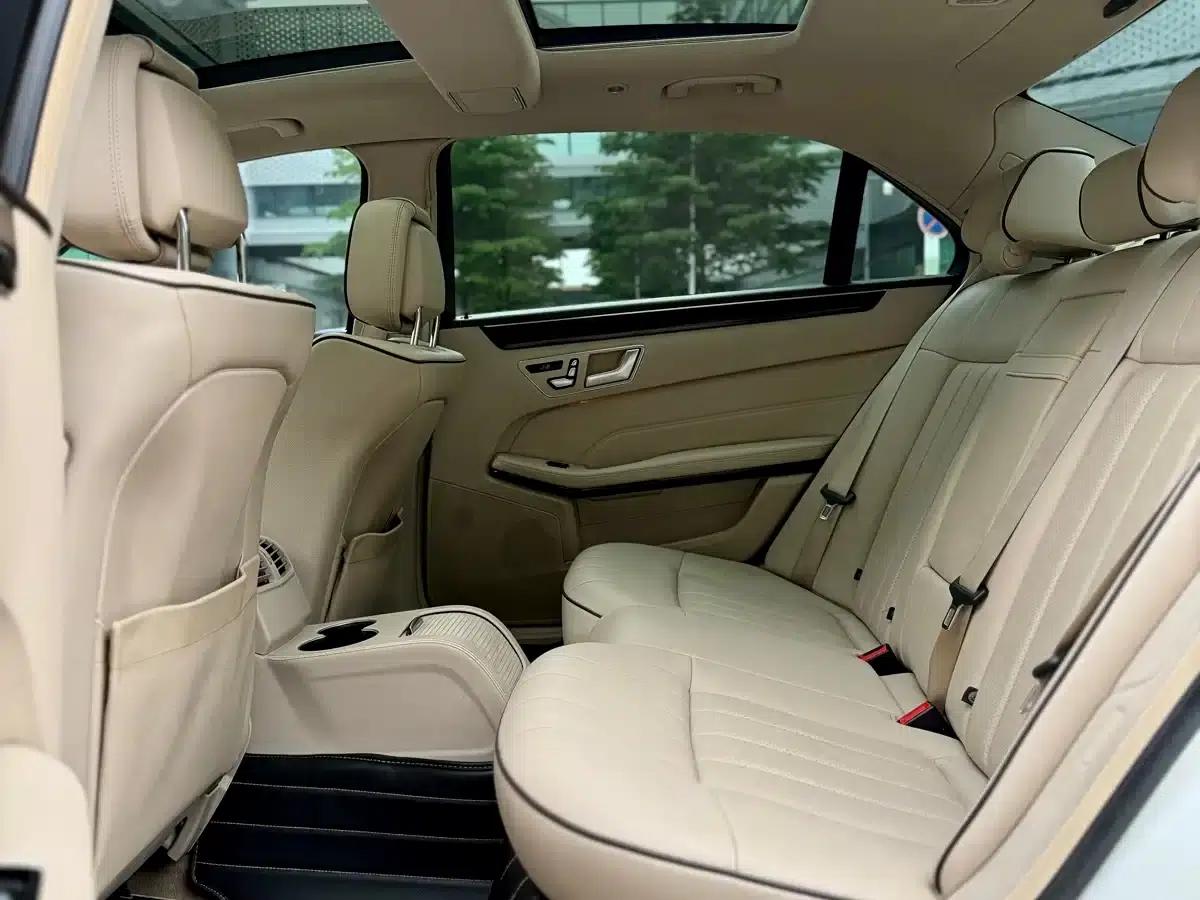 2015 Mercedes-Benz E-Class Facelift E 260 L Sport — миниатюра 17