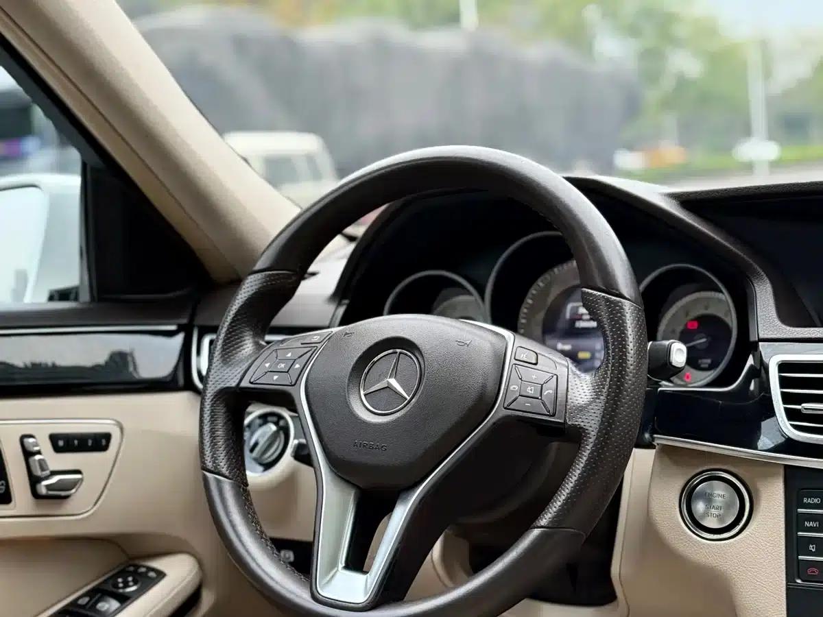 2015 Mercedes-Benz E-Class Facelift E 260 L Sport — миниатюра 20