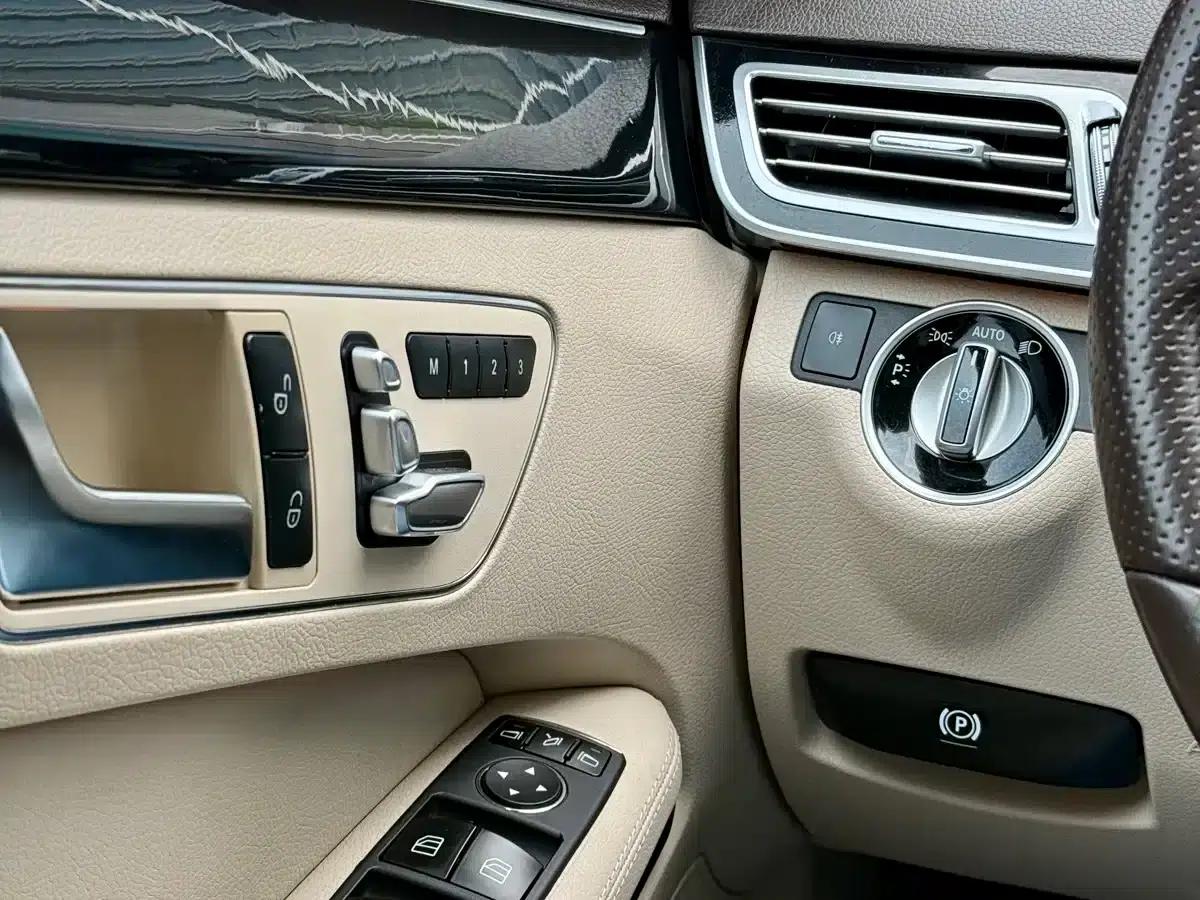 2015 Mercedes-Benz E-Class Facelift E 260 L Sport — миниатюра 25
