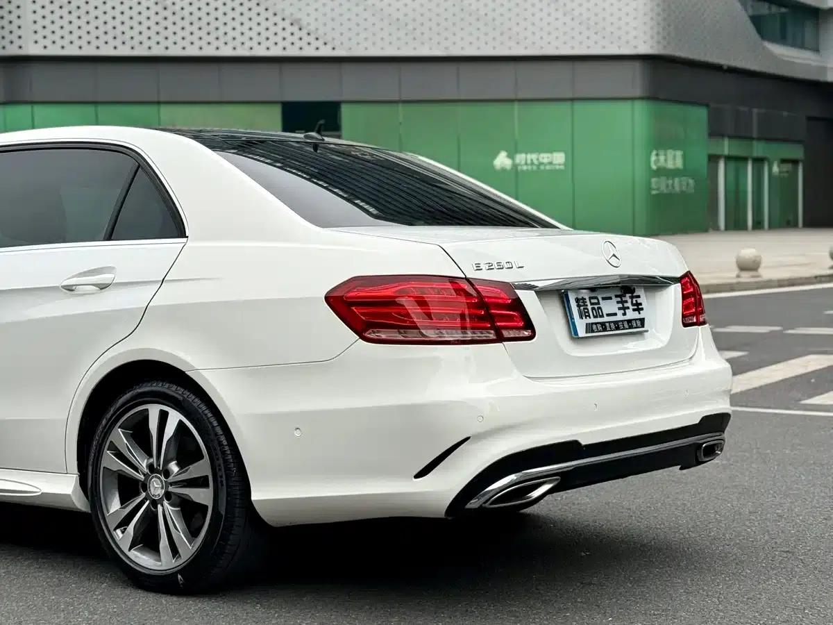 2015 Mercedes-Benz E-Class Facelift E 260 L Sport — миниатюра 10