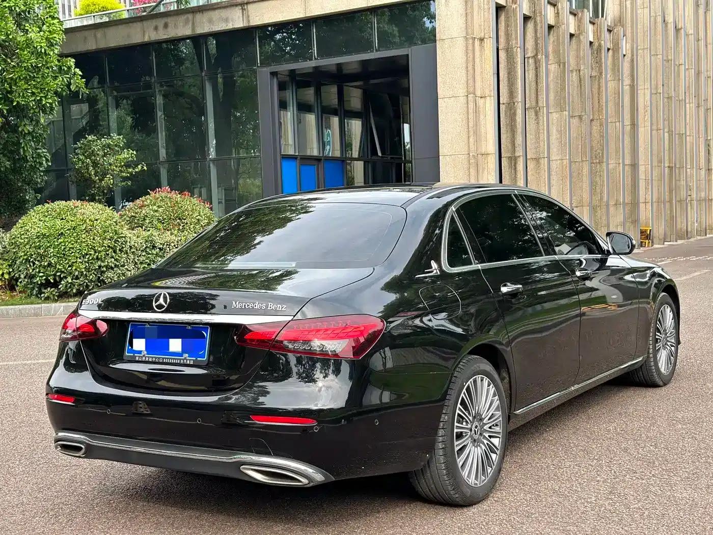 2021 Mercedes-Benz E-Class E 300 L Luxury — миниатюра 13