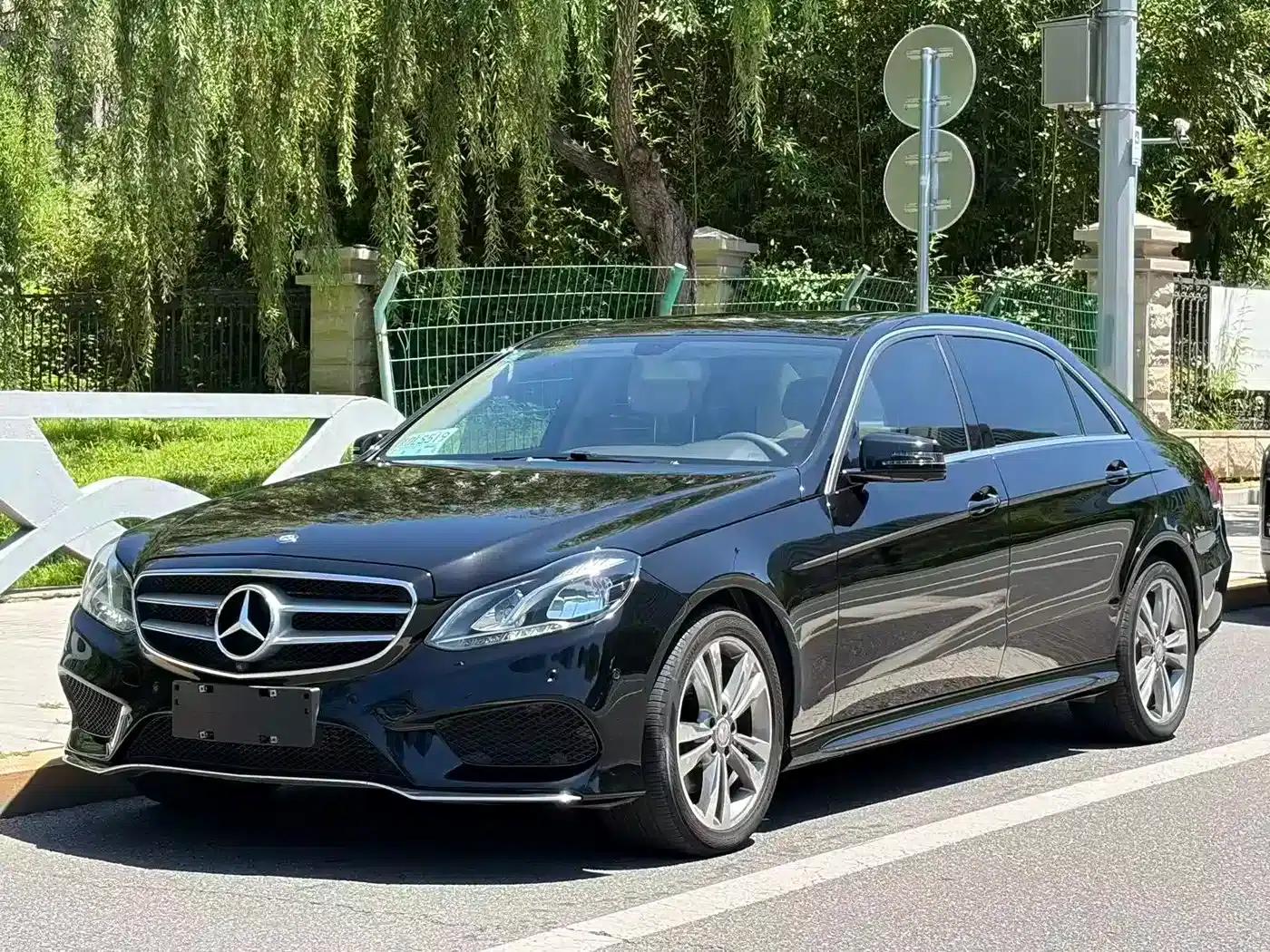 2015 Mercedes-Benz E-Class E 260 L Sport — миниатюра 1