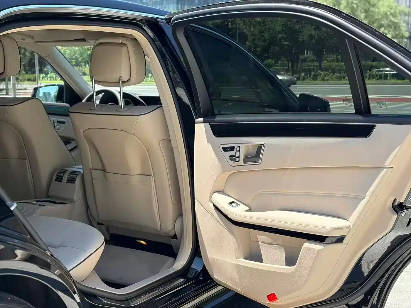 2015 Mercedes-Benz E-Class E 260 L Sport — миниатюра 11