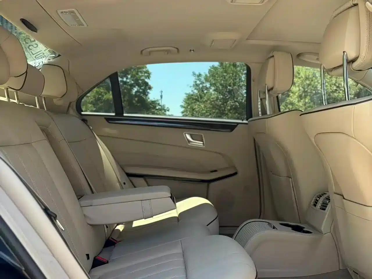2015 Mercedes-Benz E-Class E 260 L Sport — миниатюра 10