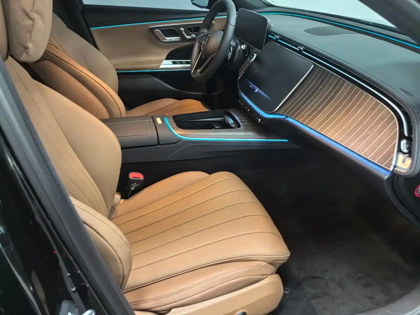 Mercedes-Benz E-Class 2025 E 300 L Fashion Edition — миниатюра 10