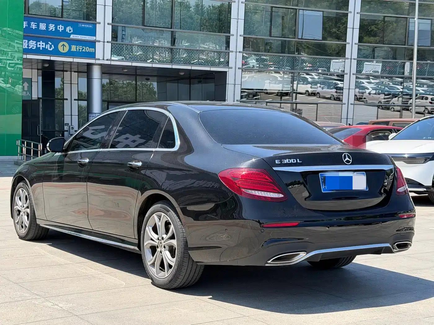 Mercedes-Benz E-Class 2020 Facelift E 300 L Sport Style — миниатюра 8
