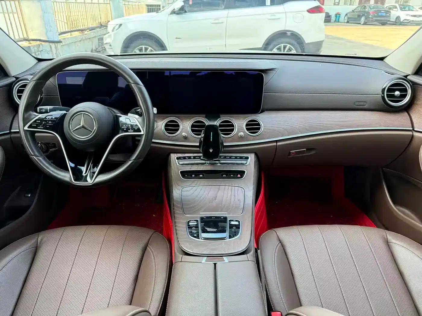 Mercedes-Benz E-Class 2022 E 300 L Fashion Edition — миниатюра 9