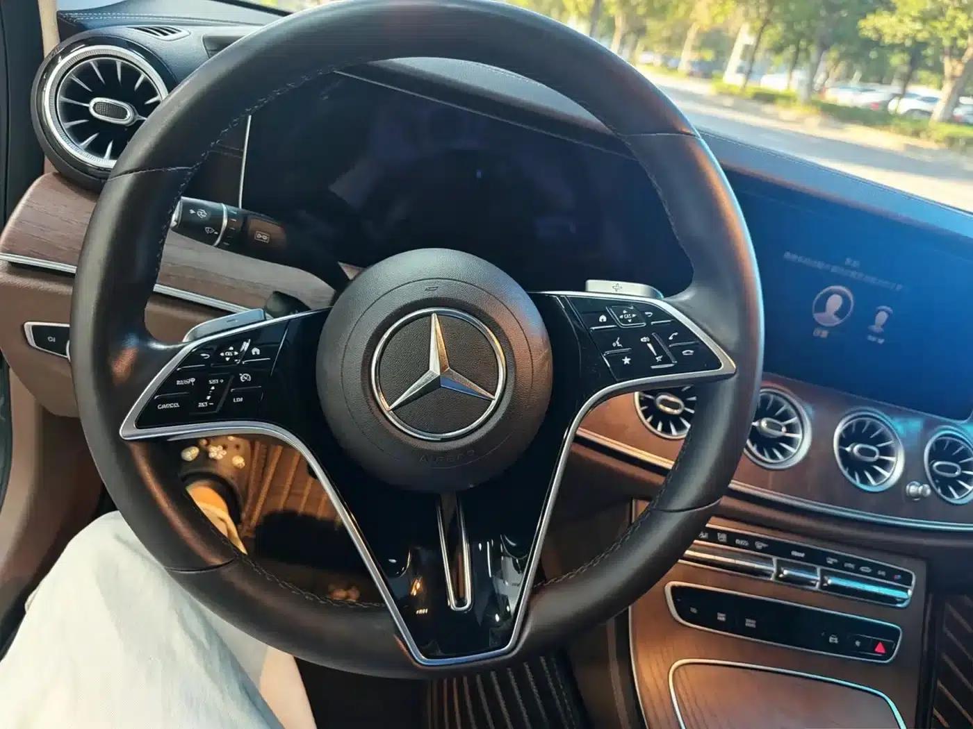 2021 Mercedes-Benz E-Class E 300 L Luxury — миниатюра 4