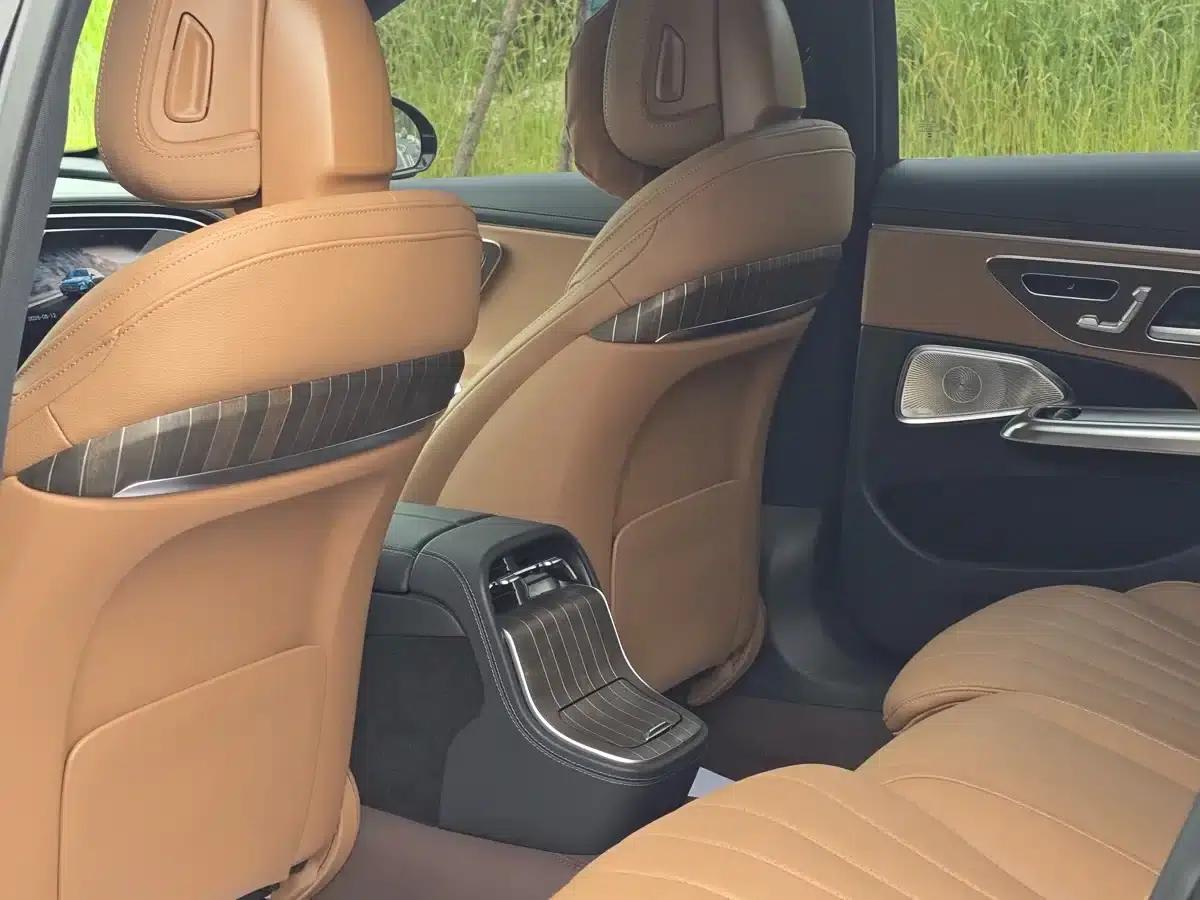 2024 Mercedes-Benz E-Class E 300 L Luxury — миниатюра 5