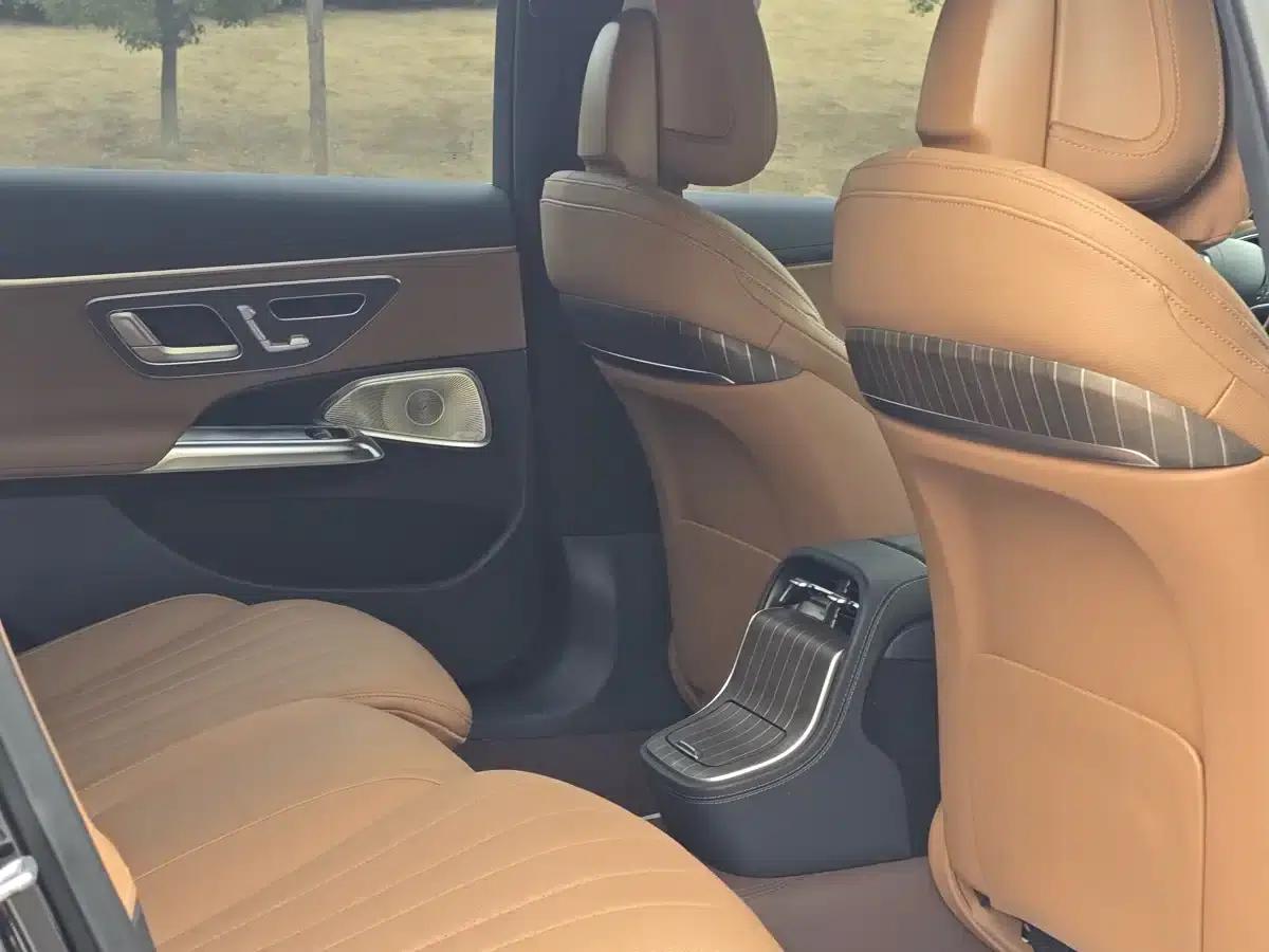 2024 Mercedes-Benz E-Class E 300 L Luxury — миниатюра 6