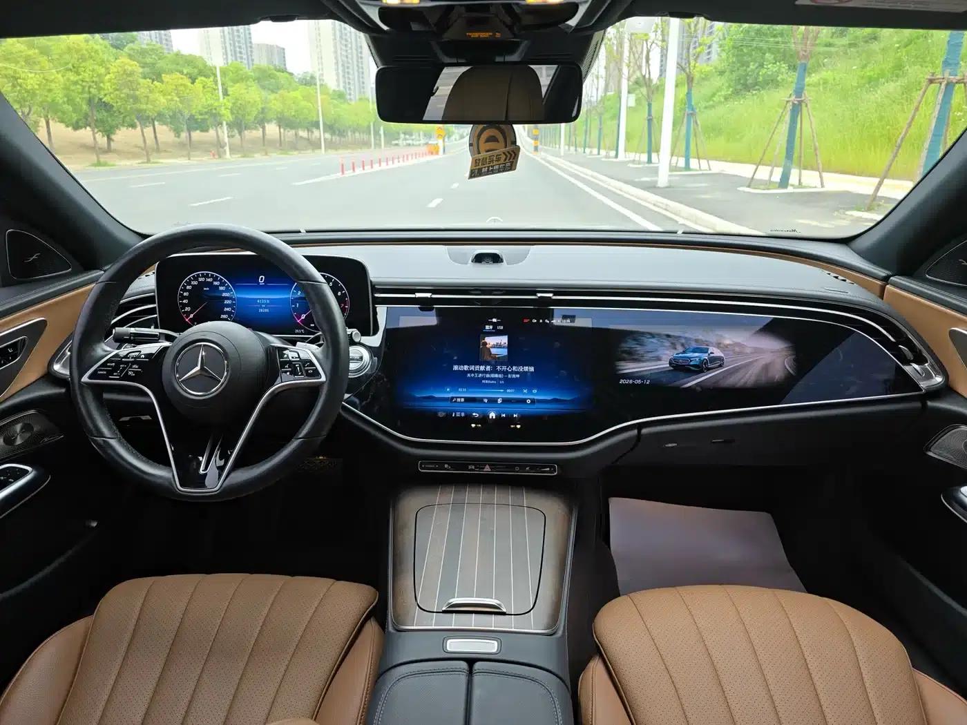2024 Mercedes-Benz E-Class E 300 L Luxury — миниатюра 7