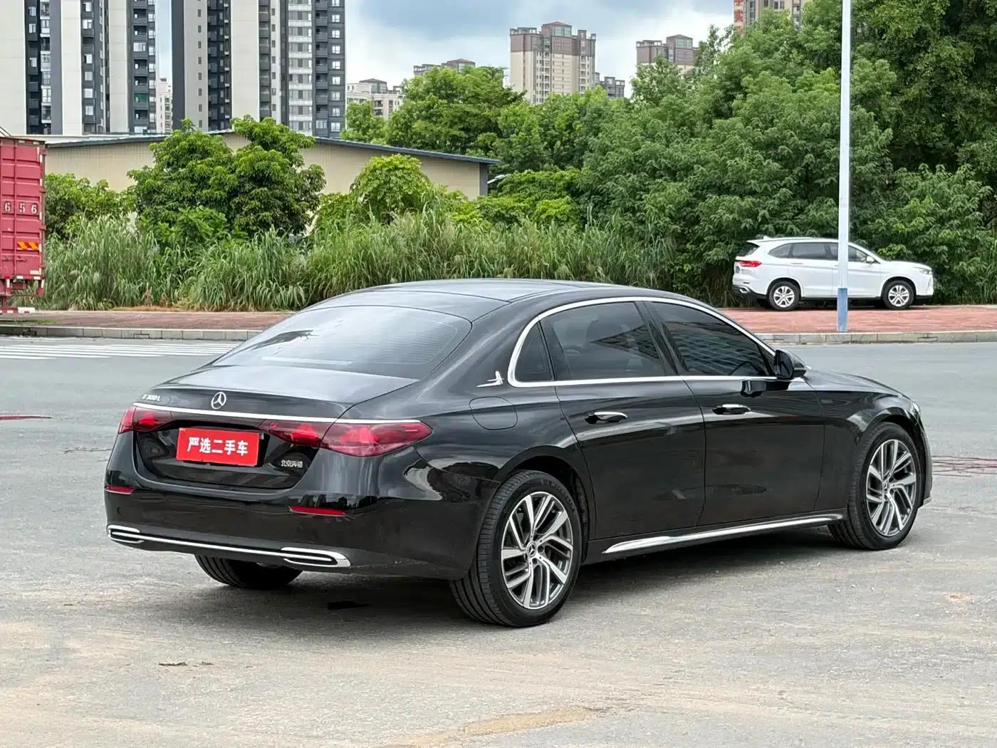 Mercedes-Benz E-Class 2025 E 300 L Fashion Edition — миниатюра 7