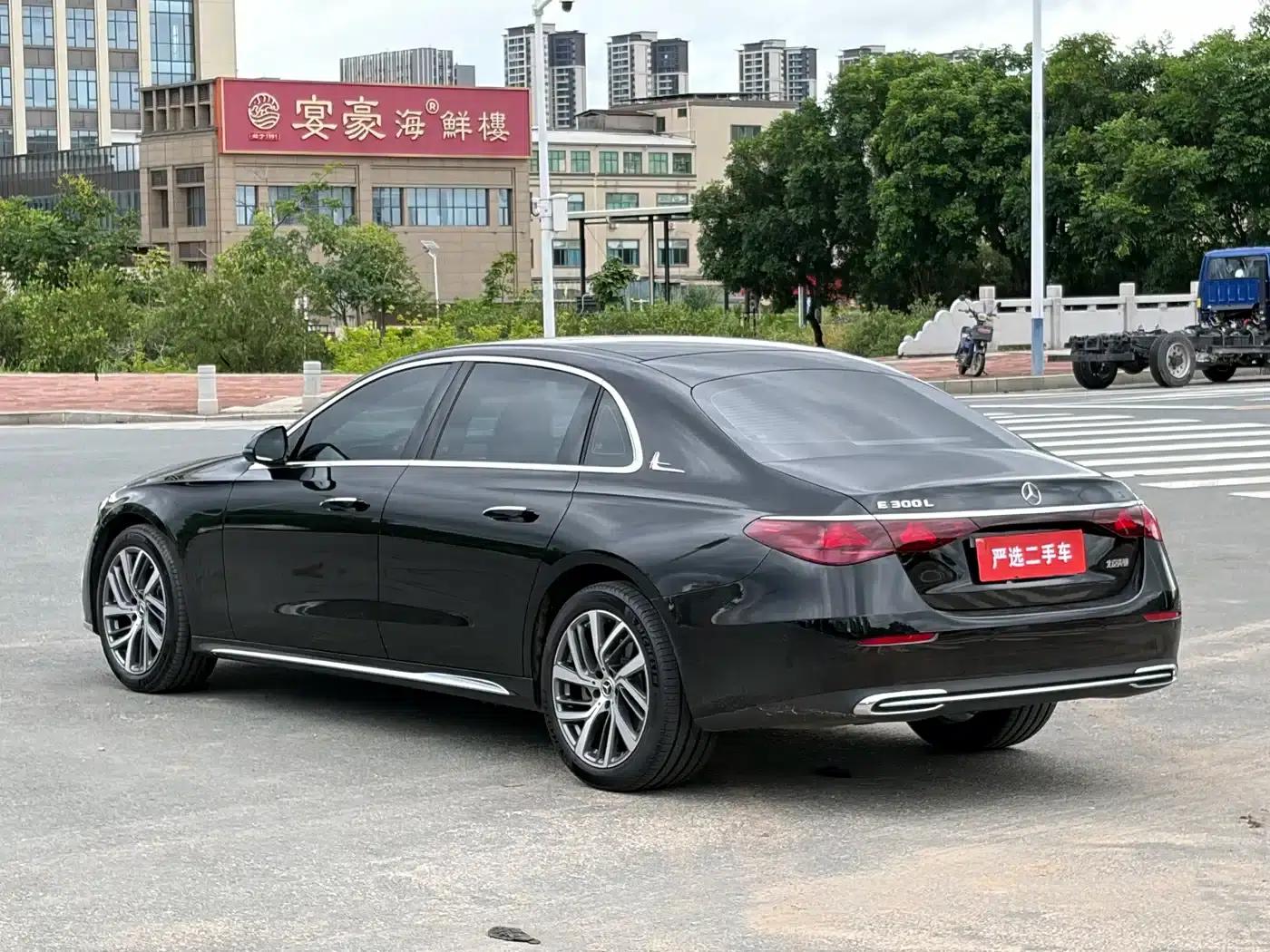 Mercedes-Benz E-Class 2025 E 300 L Fashion Edition — миниатюра 9