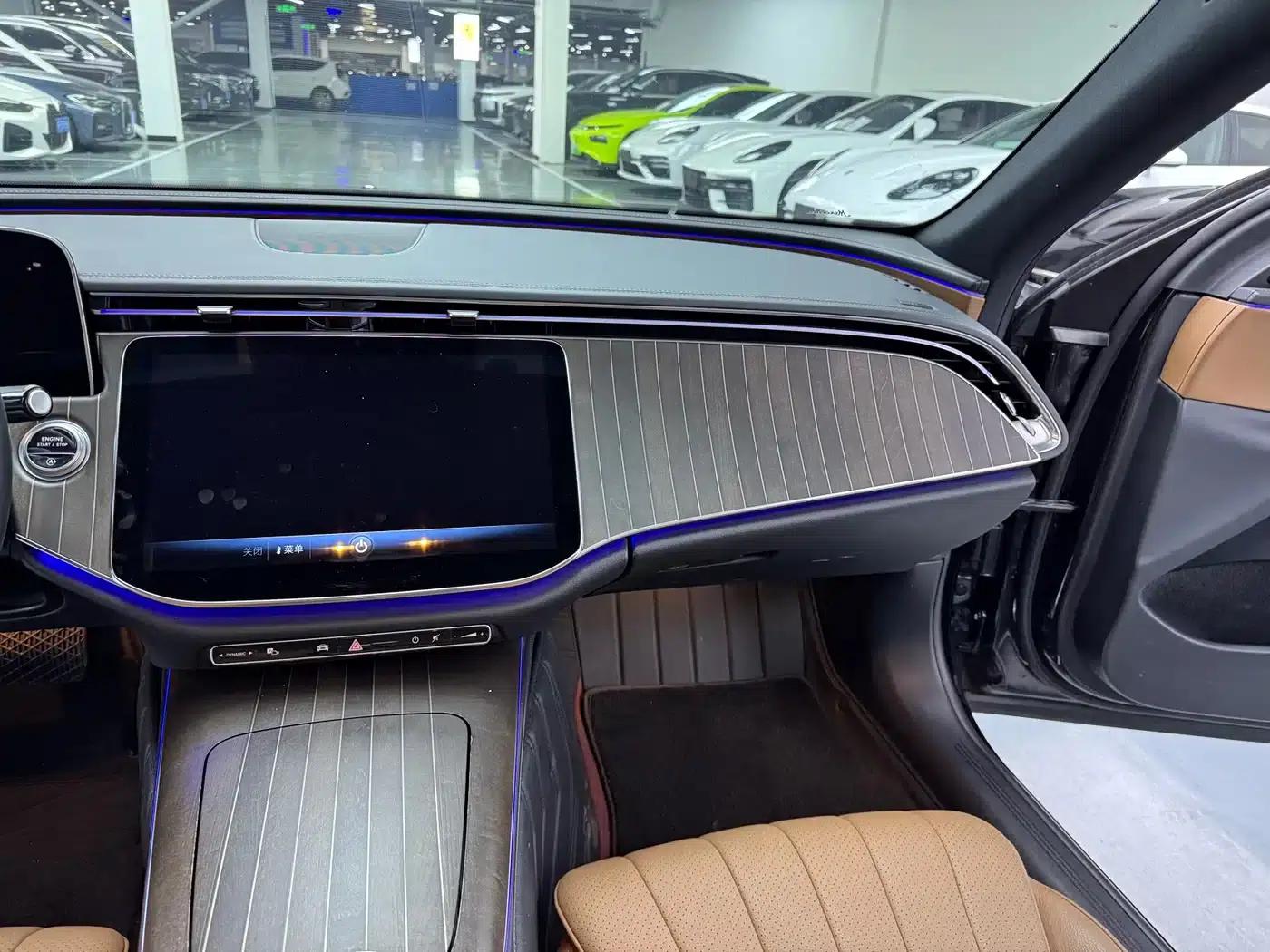Mercedes-Benz E-Class 2024 E 300 L Fashion Edition — миниатюра 10