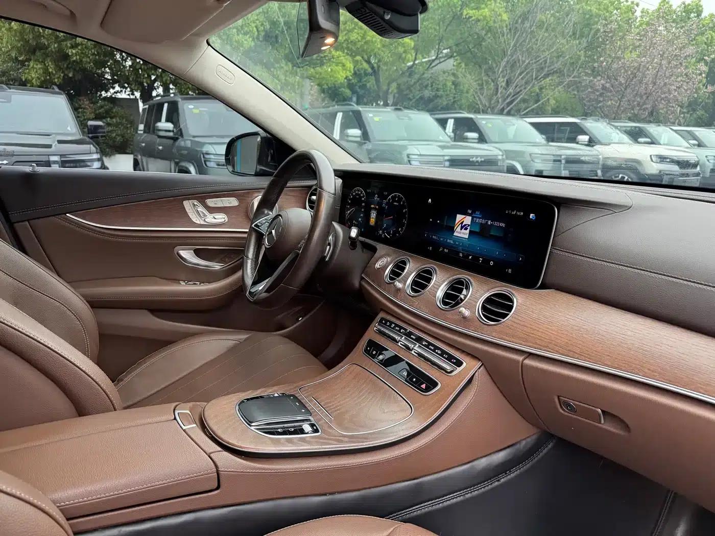 Mercedes-Benz E-Class 2023 E 300 L Luxury — миниатюра 17