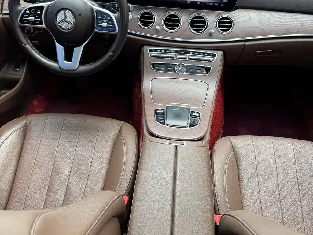 Mercedes-Benz E-Class 2020 E 300 L Fashion Edition — миниатюра 11