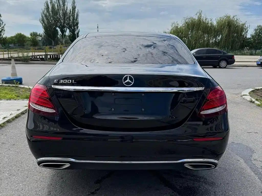 Mercedes-Benz E-Class 2020 E 300 L Fashion Edition — миниатюра 3