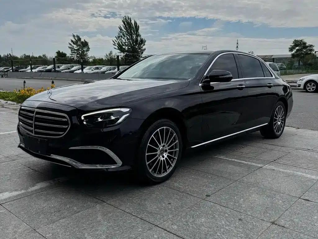 Mercedes-Benz E-Class 2021 Facelift E 260 L — миниатюра 1