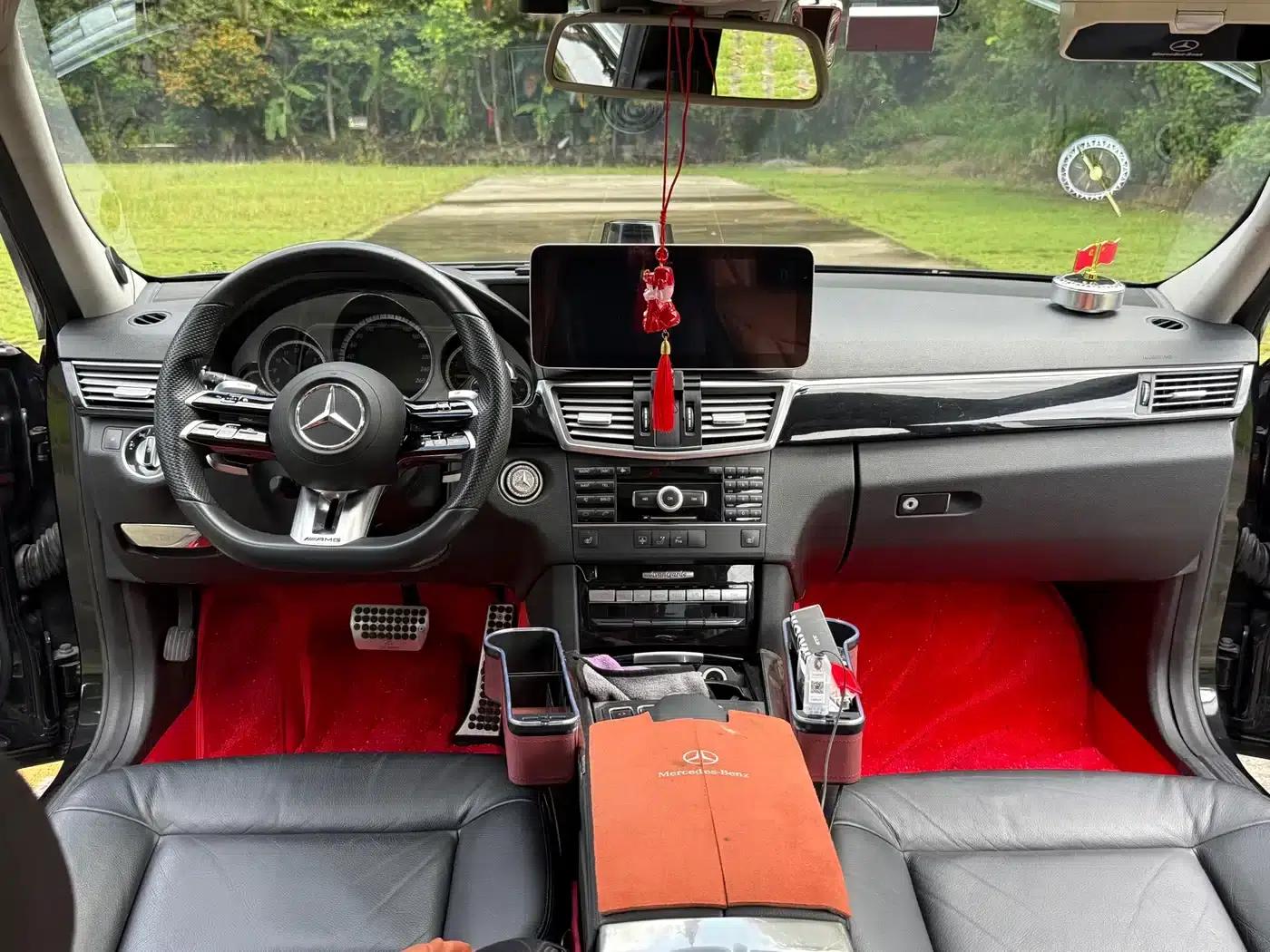 Mercedes-Benz E-Class 2011 E 300 L Luxury Edition — миниатюра 12