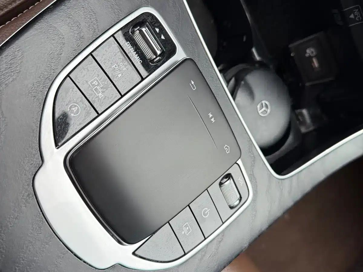 2019 Mercedes-Benz E-Class E 300 L Luxury — миниатюра 11